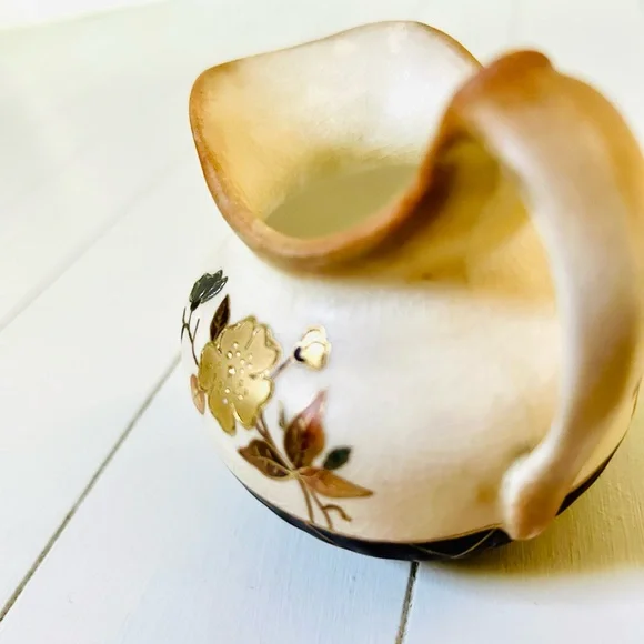 ***SOLD*** 1890’s Hampshire Pottery- Royal Worcester Style Pitcher - Picture 9 of 11